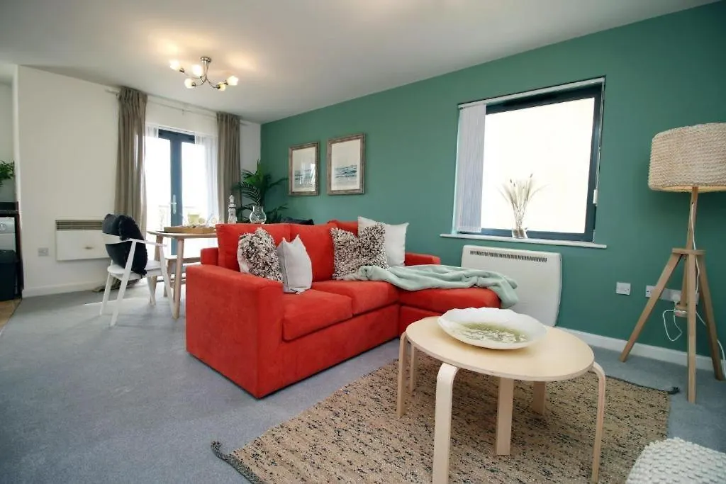 Observatory 2 Bedroom Apartment Overlooking Beach Swansea United Kingdom