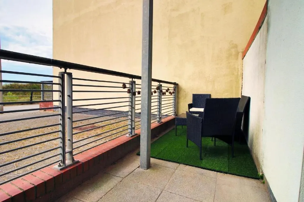 Observatory 2 Bedroom Apartment Overlooking Beach Swansea 0*,  United Kingdom