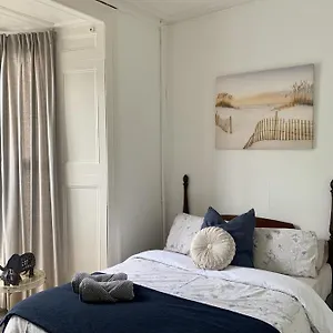 Apartment City Studio, Swansea